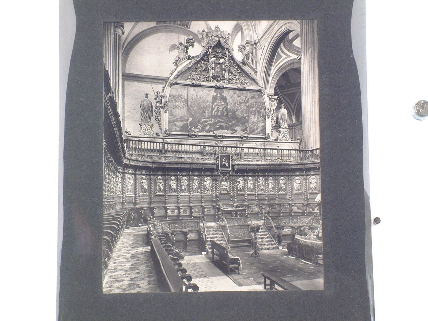 Interior view of the choir of the Catedral de México showing the choir stalls and the painting "Visión del Apocalipsis", Mexico City, Mexico
