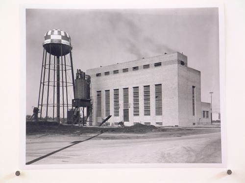 View of the principal and lateral façades of the Boiler House, General Motors Corporation Chevrolet division Automobile Assembly Plant, Flint, Michigan