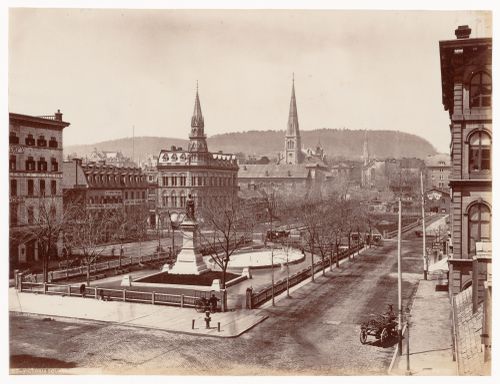 57 Victoria Square Montréal