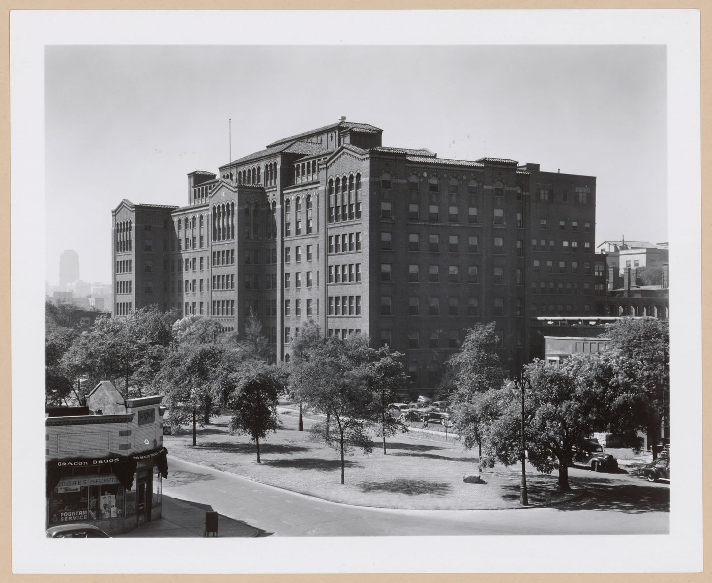 View of principal and lateral façades of the Brush Street Wing, Harper Hospital (now the Harper University Hospital), Brush Street, Detroit, Michigan