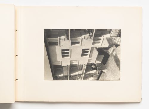 Exterior view of type A housing units, Hellerhof Housing Estate, Frankfurt am Main, Germany