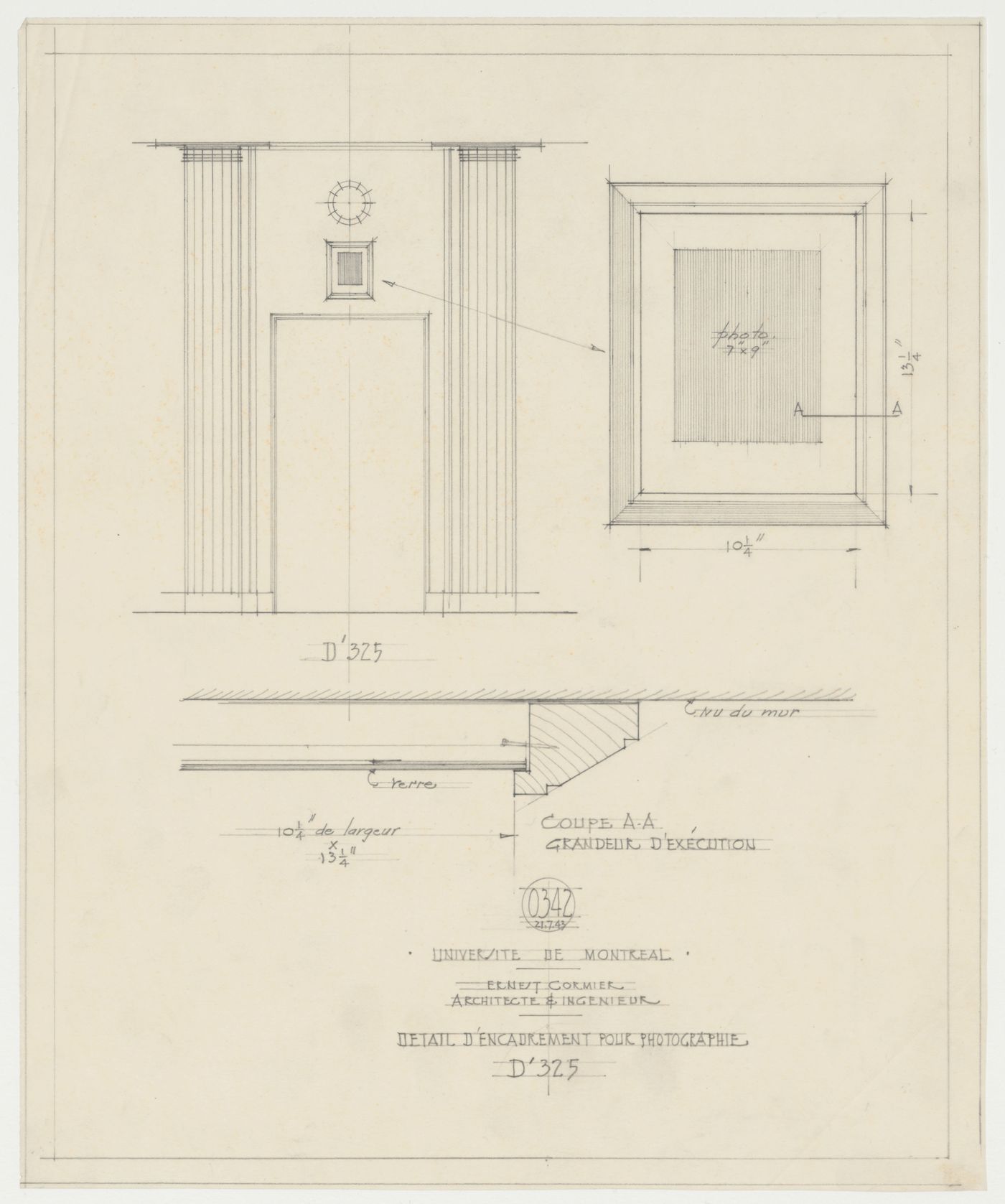 Détails d'un cadre pour une photographie, Pavillon principal et campus, Université de Montréal, Montréal, Québec