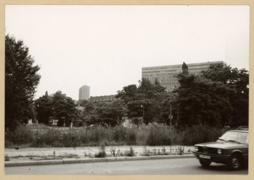 Reference view of Berlin for Monumento às vítimas da Gestapo, Prinz-Albrecht-Palais, Berlin, Germany