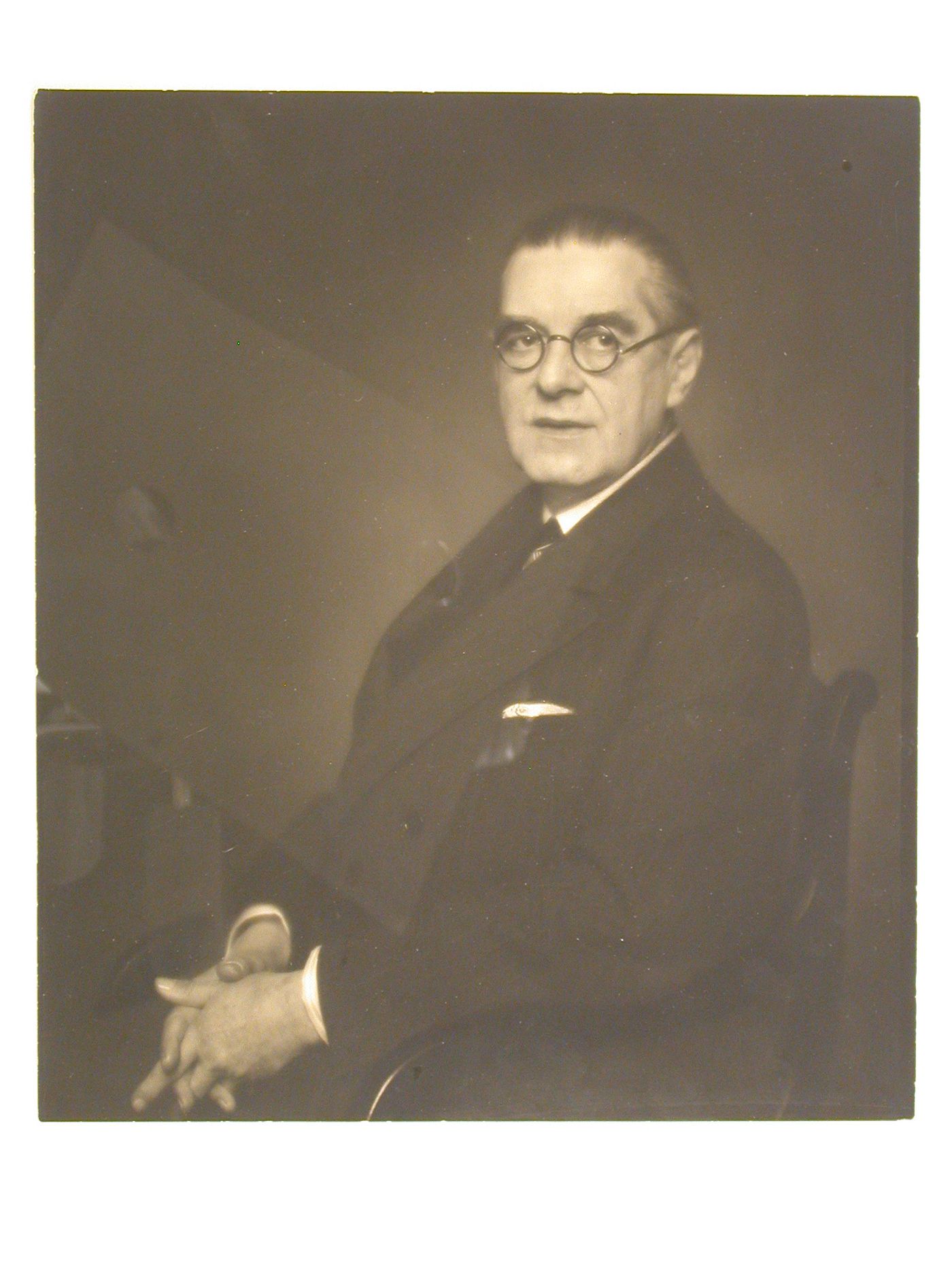 Portrait of Behrens