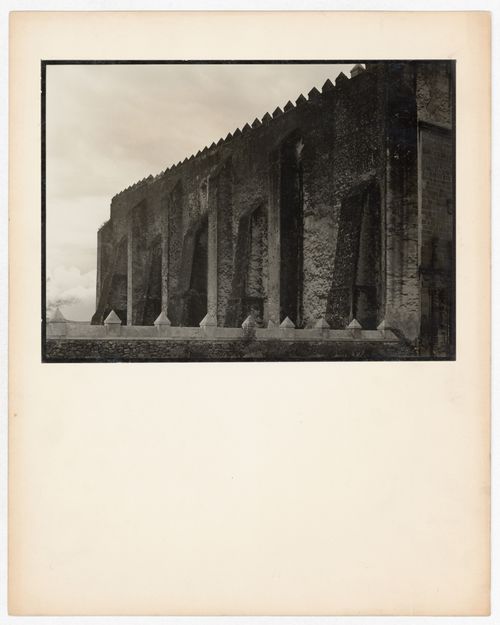View of a façade showing buttresses, Church and Convent of San Augustin de Acolman, Acolman, Mexico