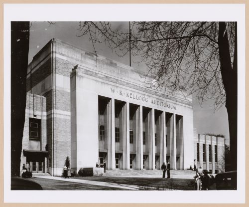 View of the principal façade of the W.K. Kellogg Auditorium and High School, Battle Creek, Michigan