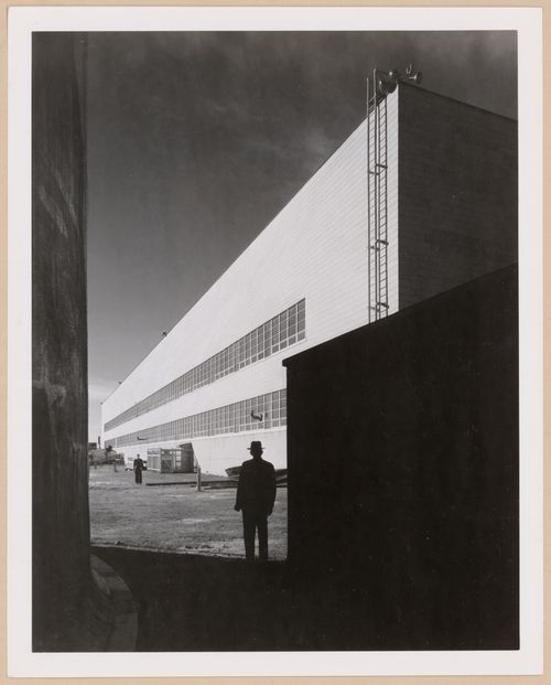 View of the lateral [?] façade of the Flight Hangar, Consolidated Aircraft Corporation Assembly Plant, New Orleans, Louisiana
