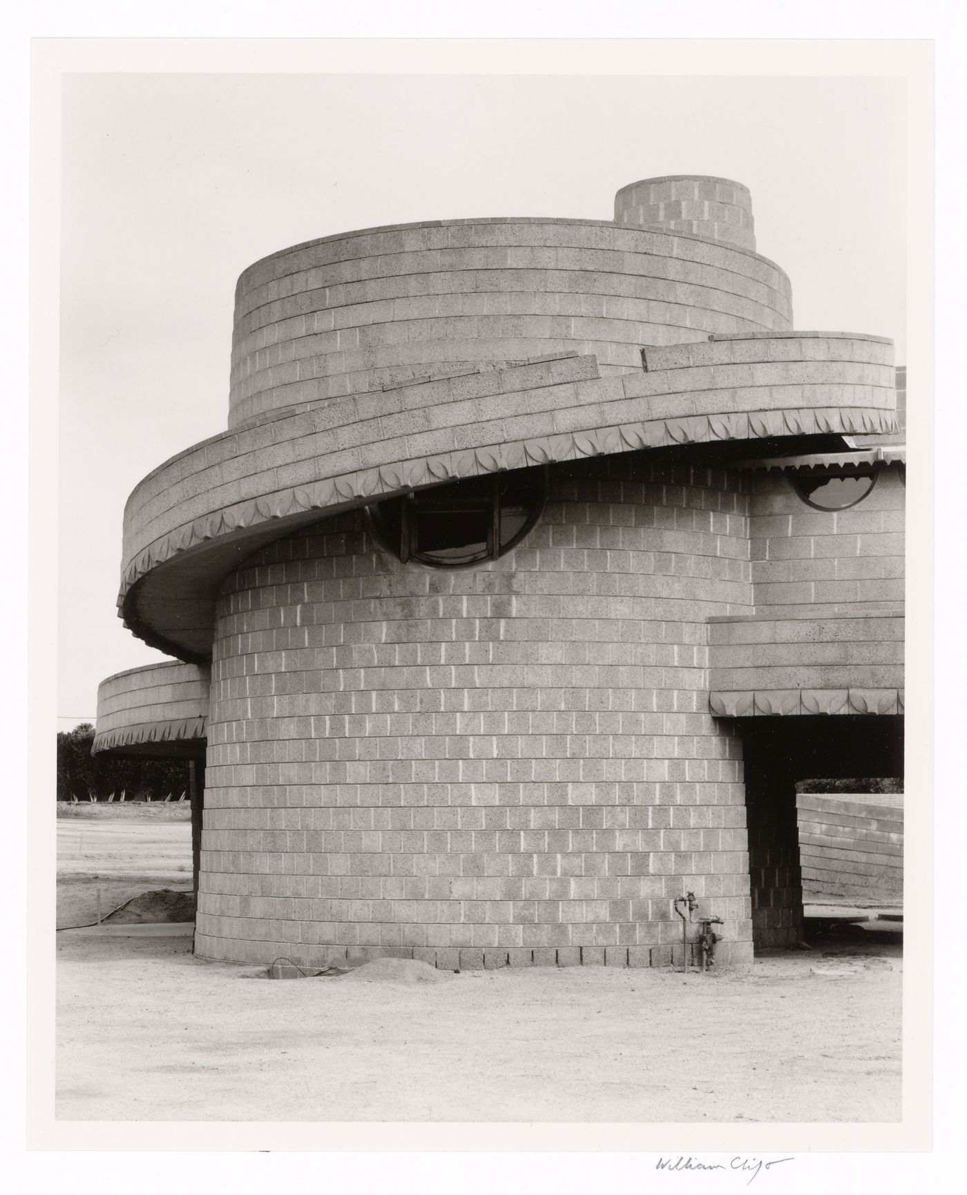 North column, before landscaping, from the series The David and Gladys Wright House