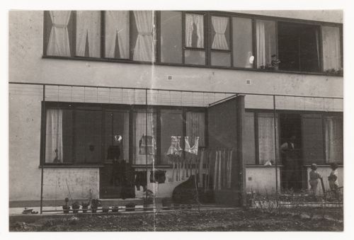 View of an unidentified housing project, possibly related to a documentary film with the working title 'Frankfurter Siedlungen' [Frankfurt Housing Complexes], Frankfurt am Main, Germany