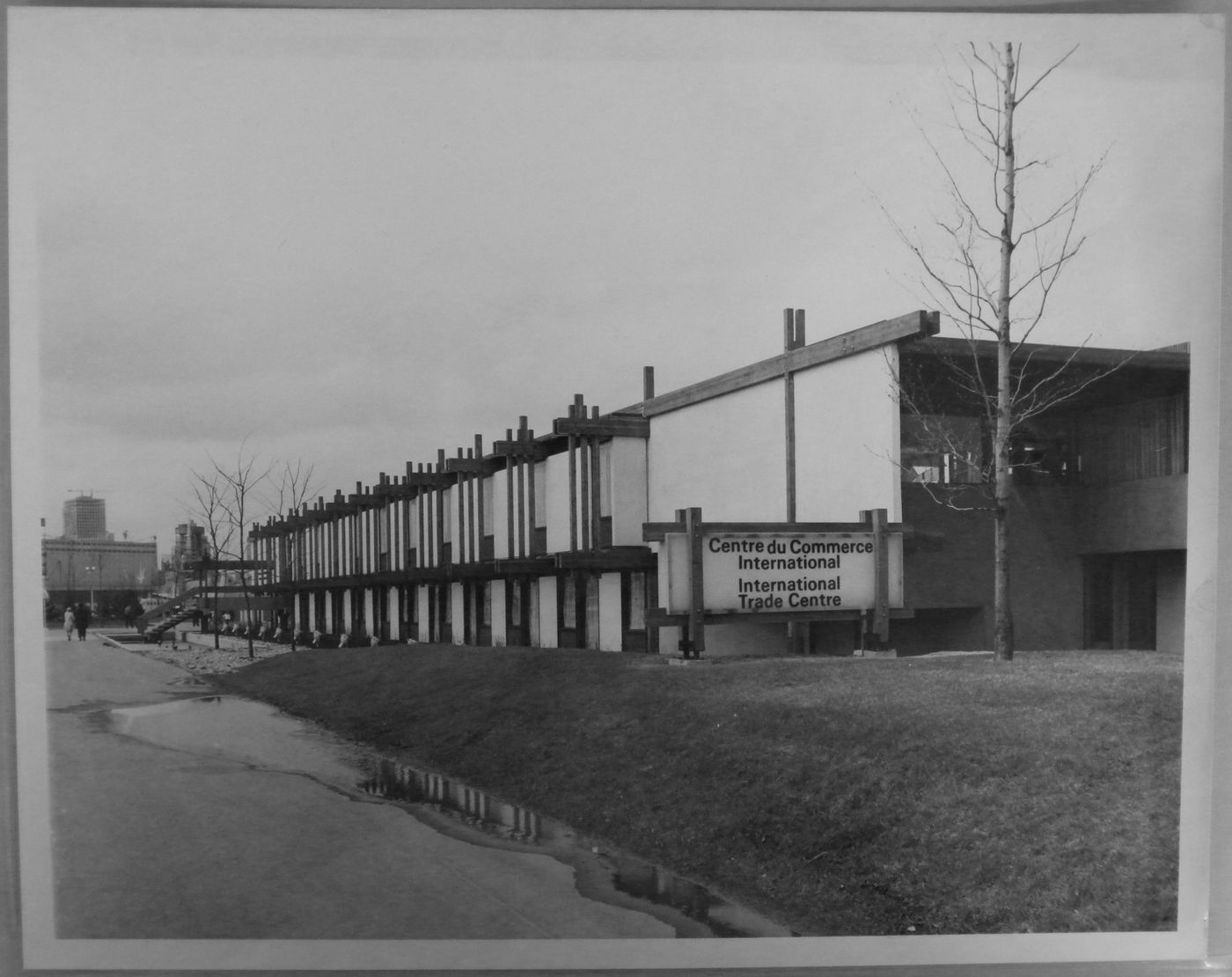 View of the International Trade Centre, Expo 67, Montréal, Québec