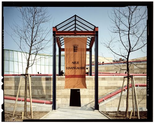 Exterior view, Staatsgalerie, Stuttgart, Germany