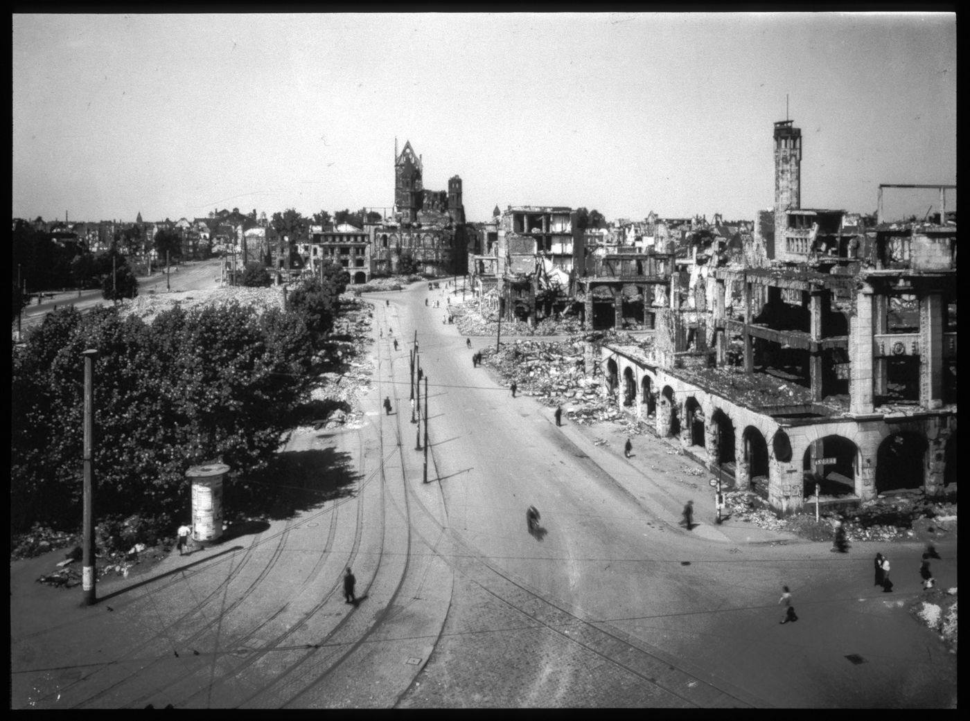 View of the Neumarkt with St. Aposteln, Cologne, Germany