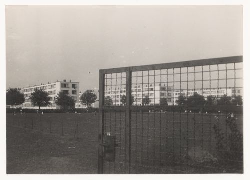 Study of a housing project for a documentary film with the working title 'Frankfurter Siedlungen' [Frankfurt Housing Complexes], Frankfurt am Main, Germany