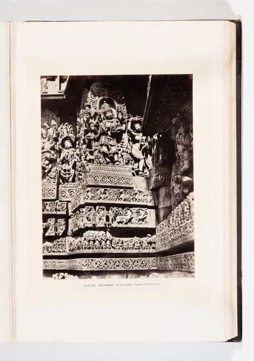 Close-up view of reliefs and sculptures on a façade, Hoysalesvara Temple, Halebid, India