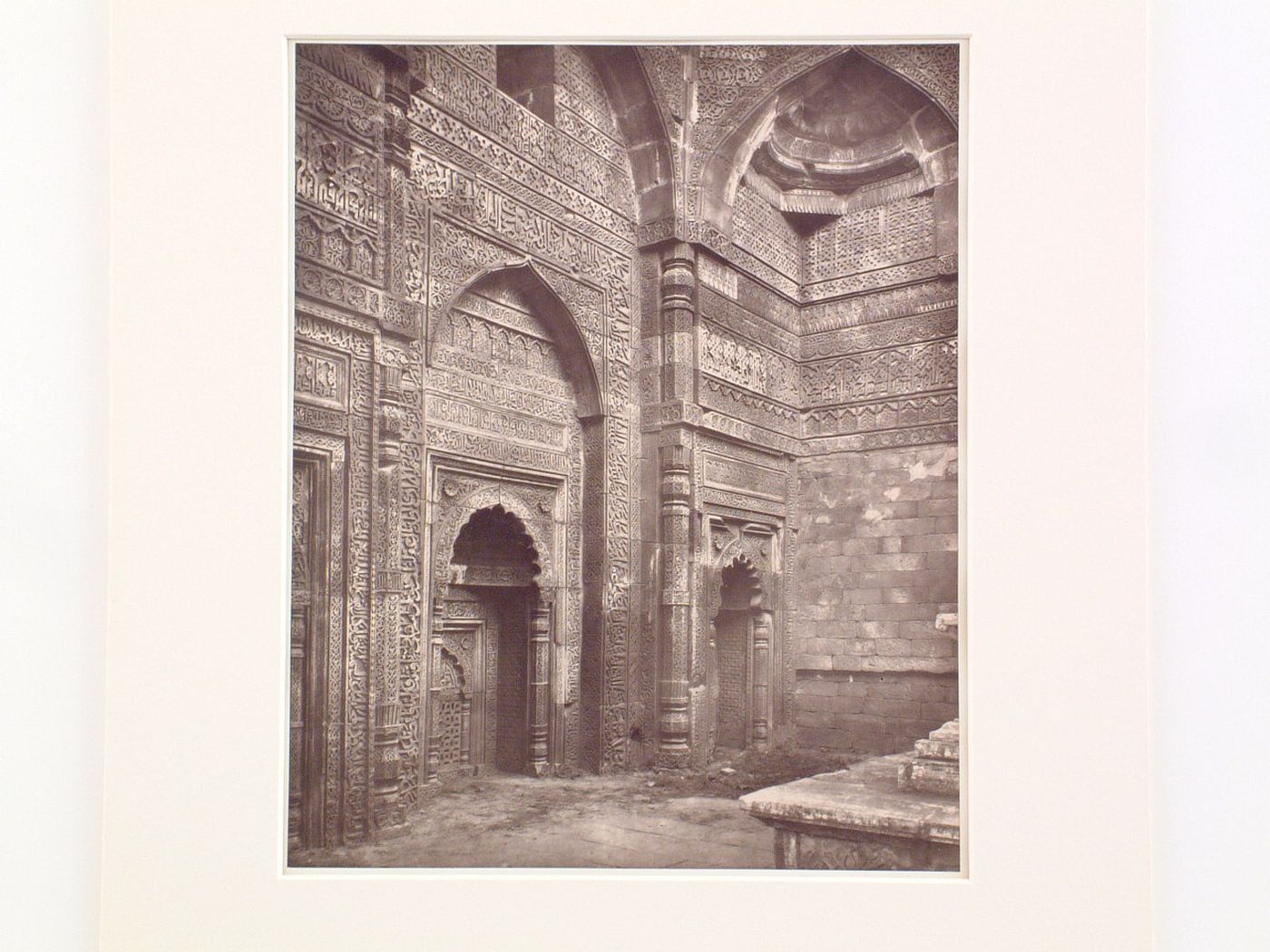 Interior view of the Tomb of Iltutmish, Quwwat al-Islam [Might of Islam] Mosque Complex, Delhi, India