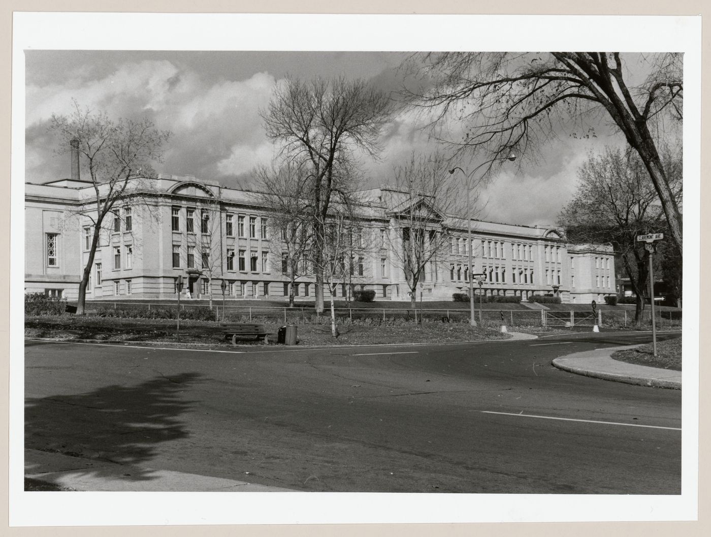 View of the principal façade of Institut Marguerite-Bourgeoys (formerly the Institut pédagogique), 4873 Westmount Avenue, Westmount, Québec
