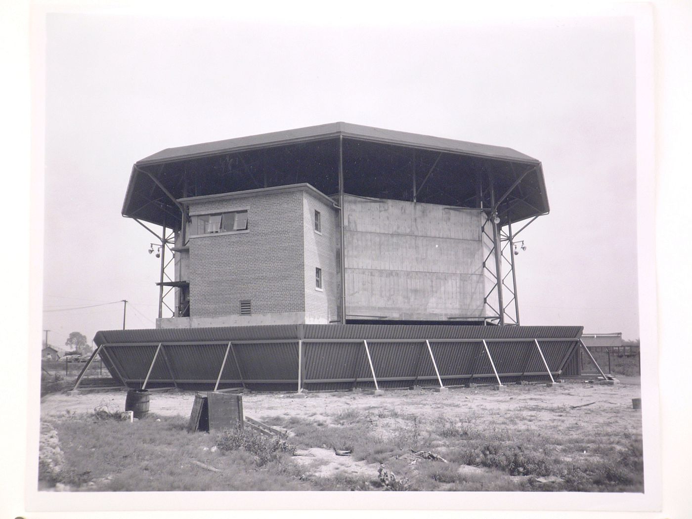 View of the Helicopter Rotor Test Building, Nash-Kelvinator Corporation, Detroit, Michigan