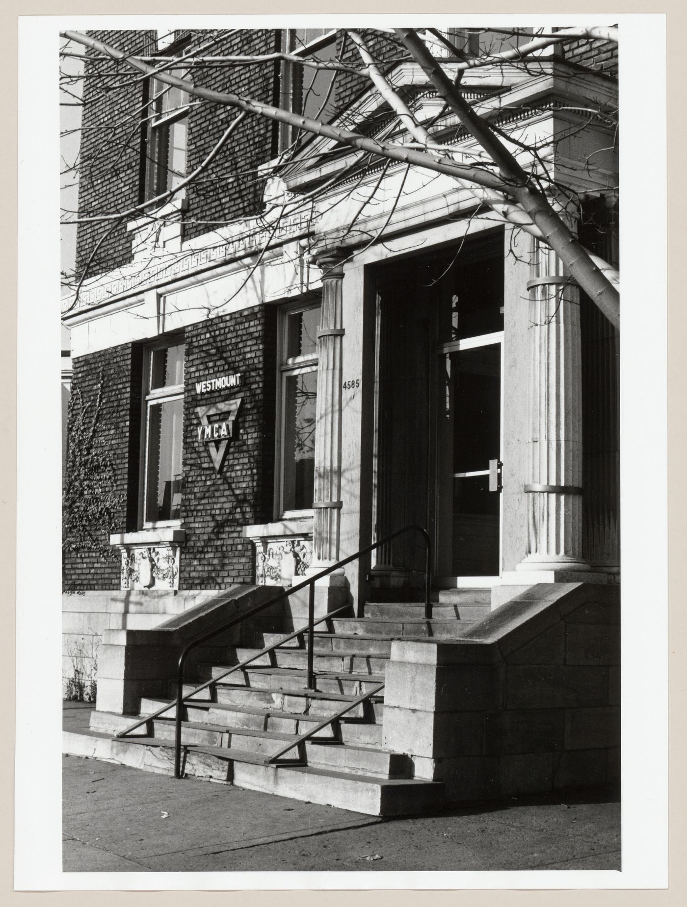 View of the main entrance to Westmount YMCA, 4585 Sherbrooke Street, Québec
