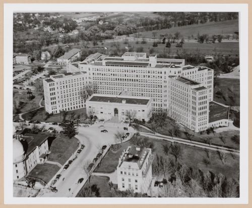 Aerial view of the University Hospital (now the University of Michigan Health System), 1500 East Medical Center Drive, University of Michigan, Ann Arbor, Michigan