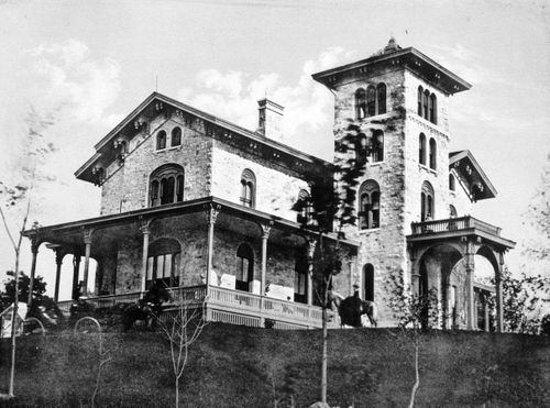 Plate from album ''Villas on the Hudson. A Collection of Photolithographs of Thirty-one Country Residences''