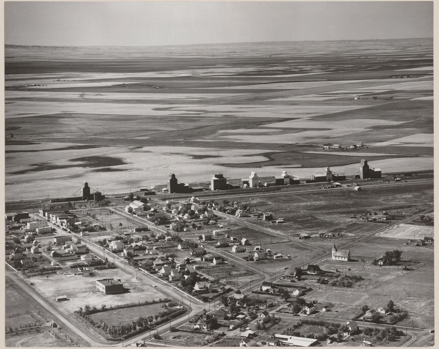 "View of Rouleau on the great Regina Plain, Saskatchewan", Canada, from