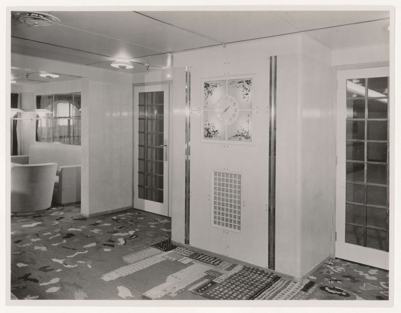Interior view of the tourist-class lounge of the S.s. Nieuw Amsterdam