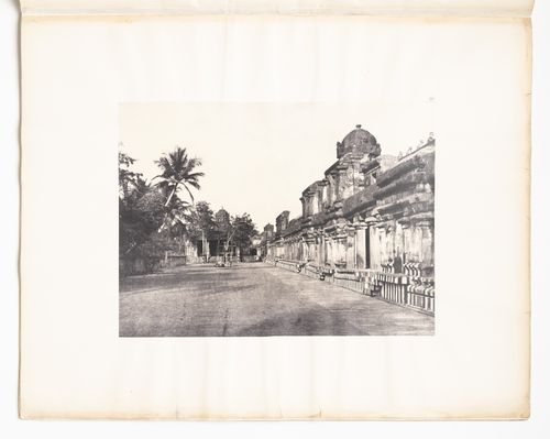 Tanjore.  Great pagoda, arcade on the inside of outer wall with lingums in each space between pillars.