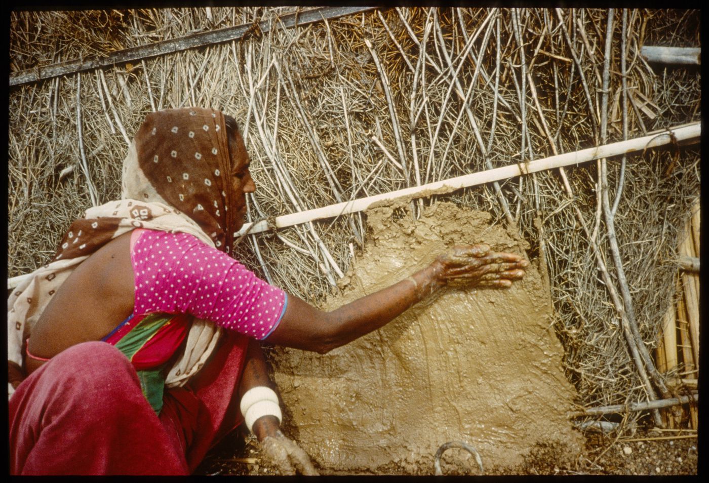 Slide of the "Human Settlements Training Packages" third package entitled "Ferrocement"