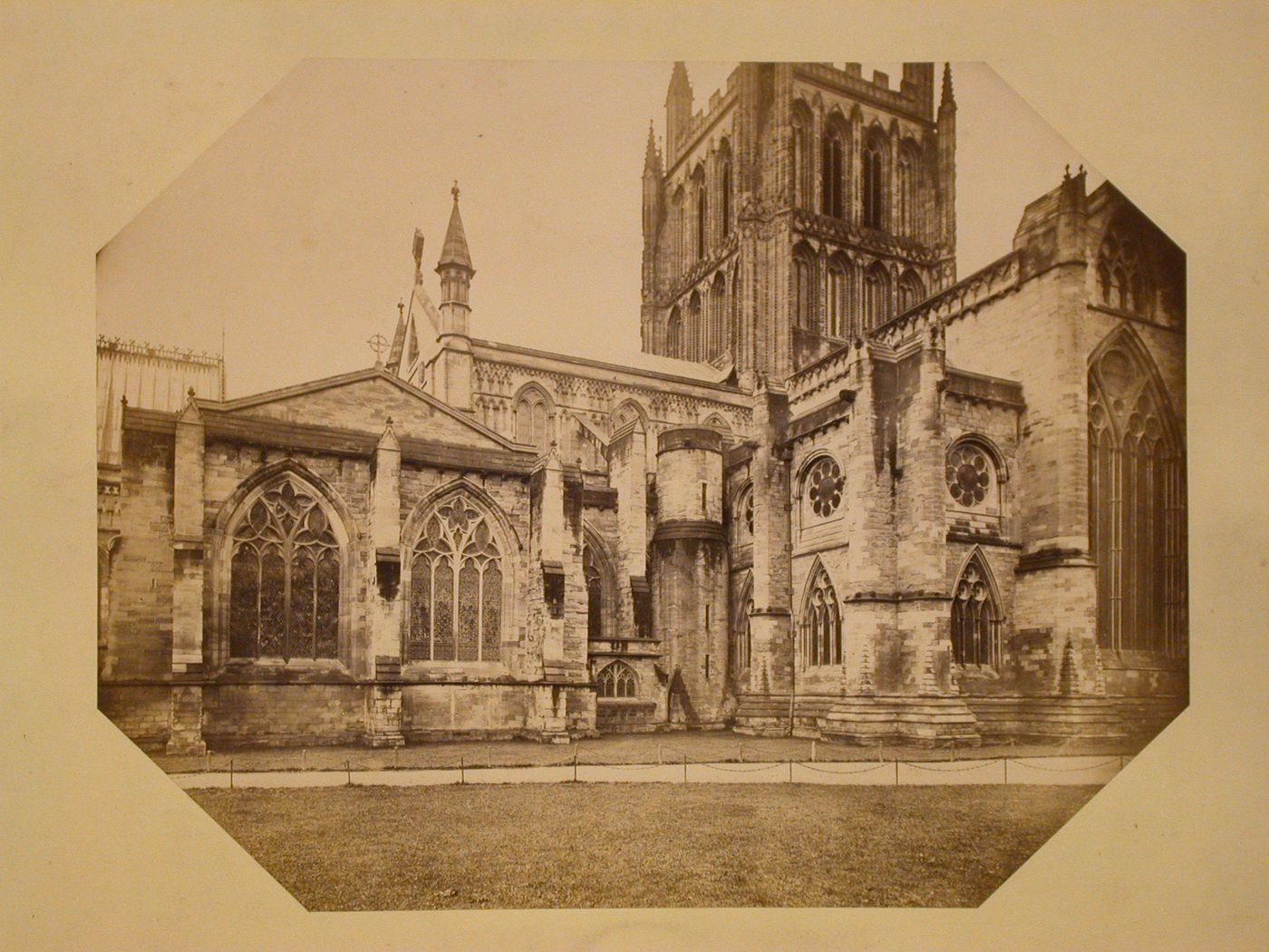 Partial view of Hereford Cathedral showing the choir and a transept, Hereford, England