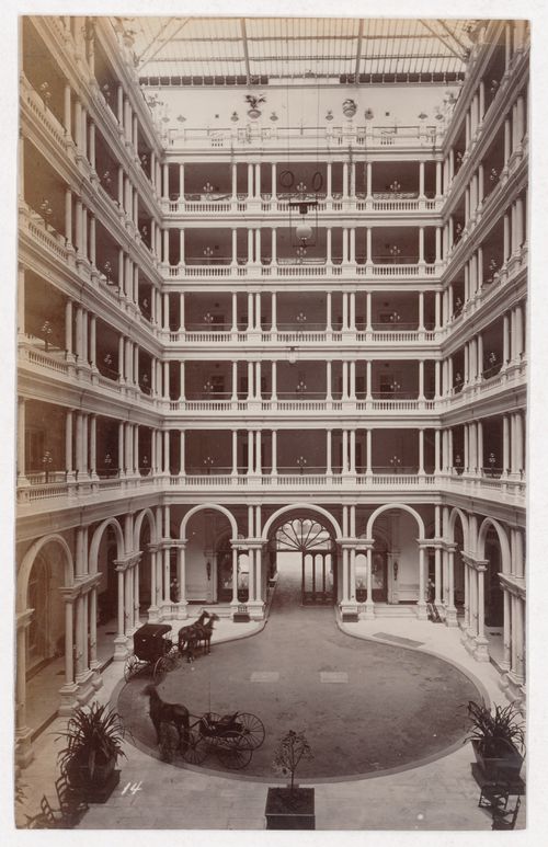 San Francisco; Palace Hotel: view of interior courtyard with open balconies