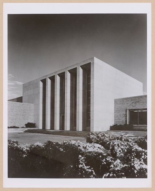 View of the main entrance to the Administration Building from the west, Ford Motor Company Lincoln-Mercury division Automobile Assembly Plant, Saint Louis, Missouri