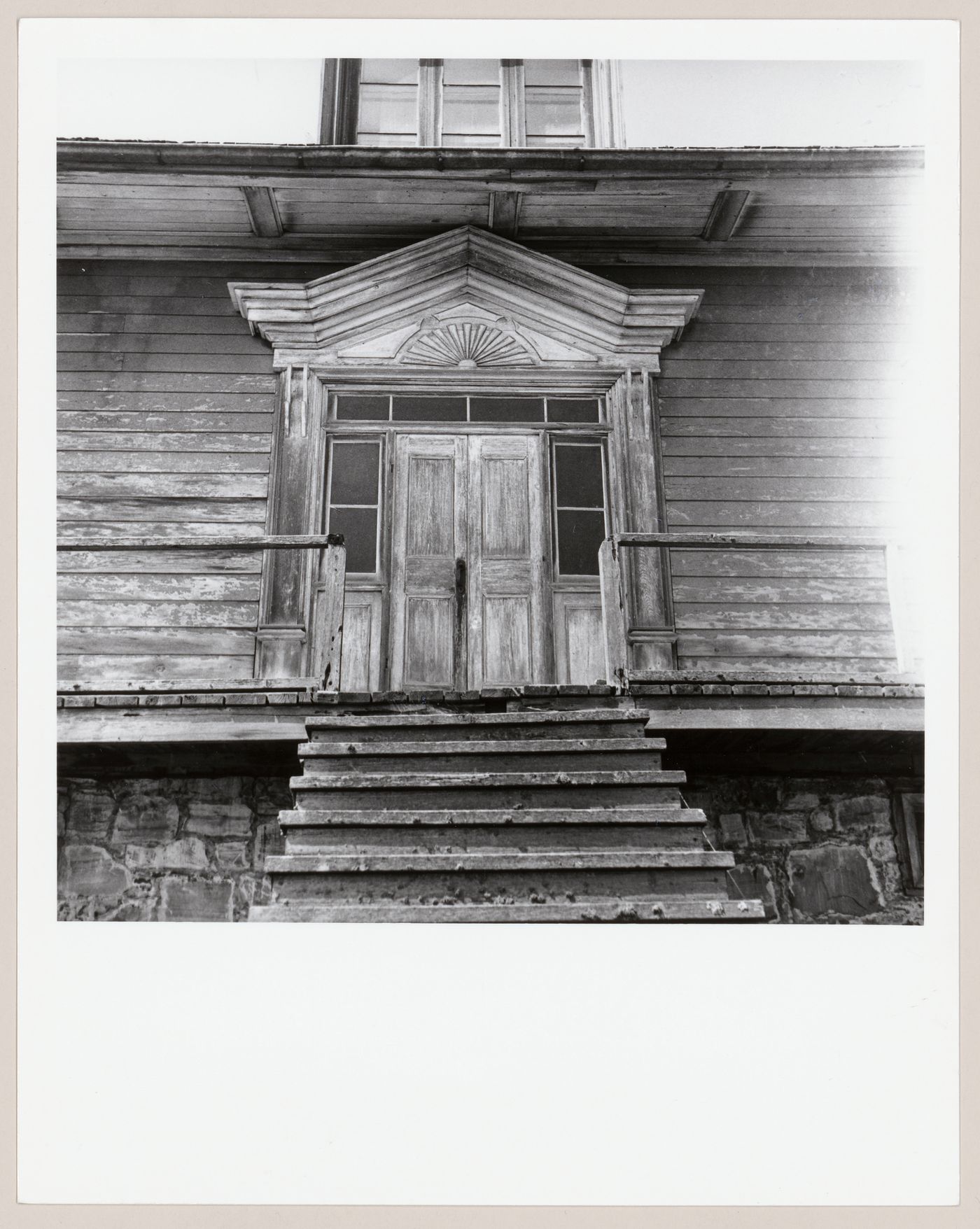 Entrée principale d'une maison, Saint-Jean-Port-Joli, Québec