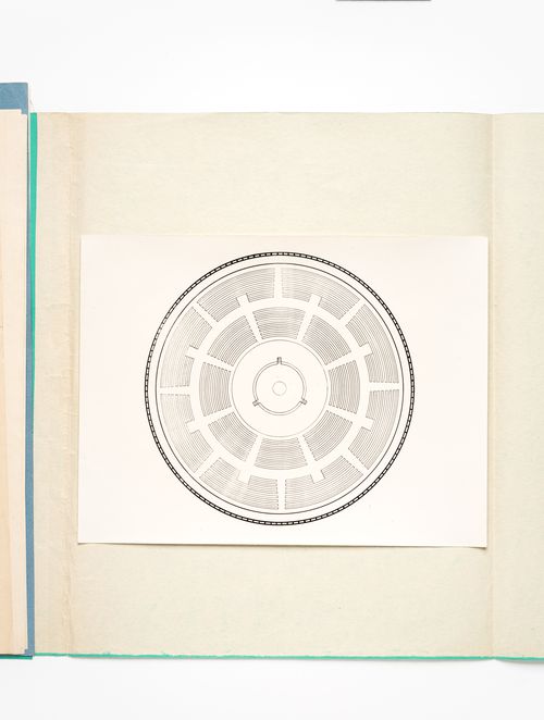 Cut-out photograph for Sala para el espectáculo plástico y el sonido en el espacio, Córdoba, Argentina