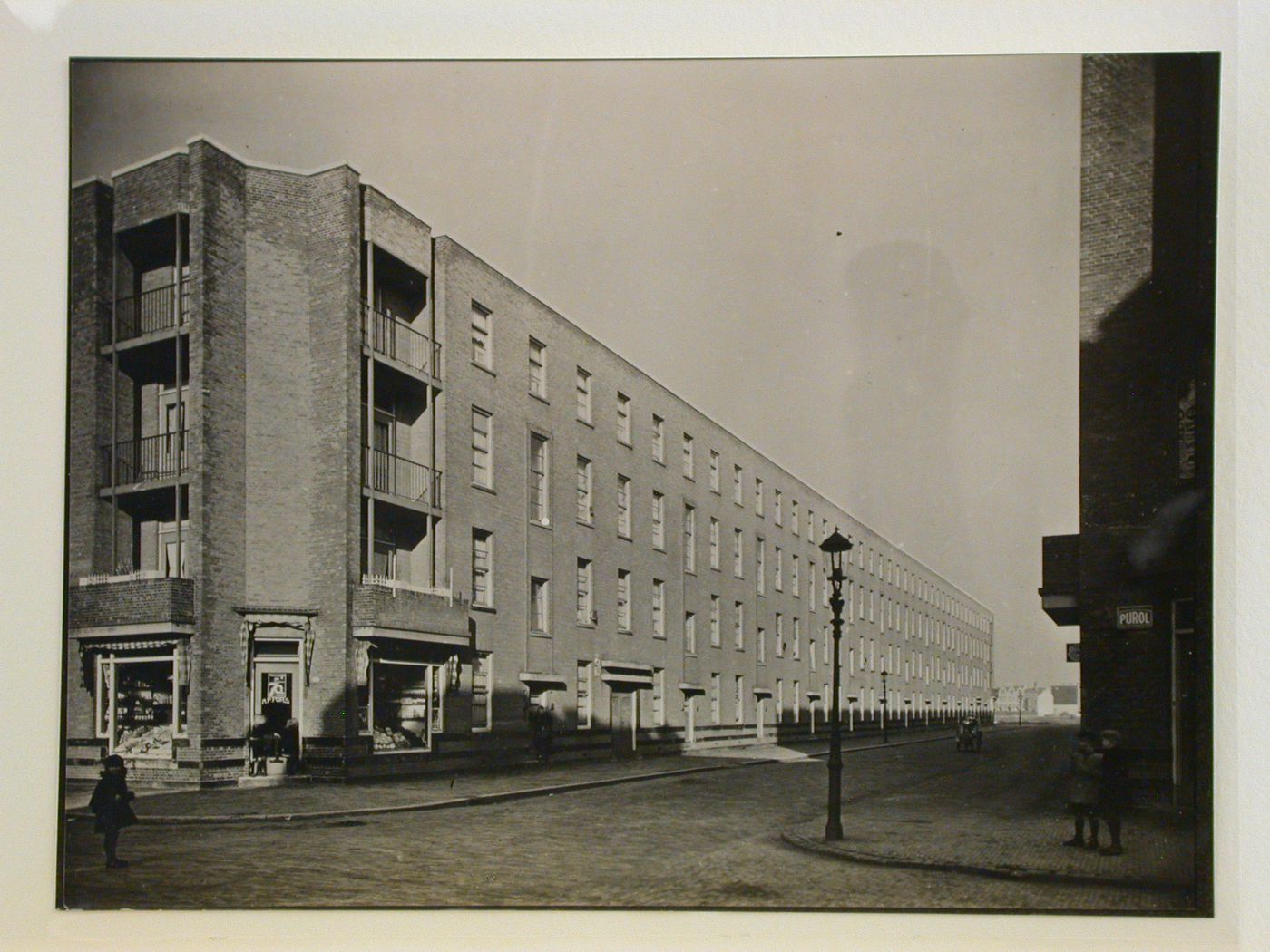Maisons ouvrières Tuschendijken. Rotterdam. Arch. J.J.P. Oud