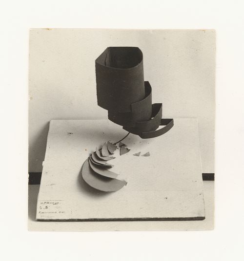 Photograph of a student model by N. Pankov on the topic "Constructing a Voluminous Composition Based on Correlation of Mass and Support" for the "Space" course at the Vkhutemas (Higher State Artistic Technical Studios), Moscow