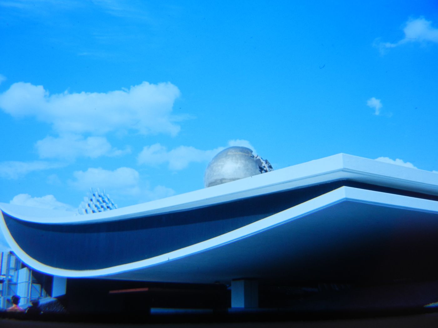 View of the Pavilion of Italy's roof, Expo 67, Montréal, Québec