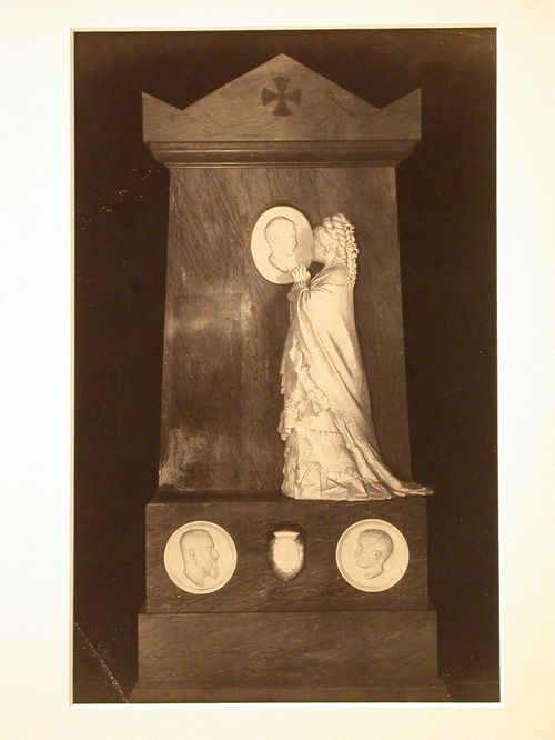 Monumento Calari, Camposanto, Italy