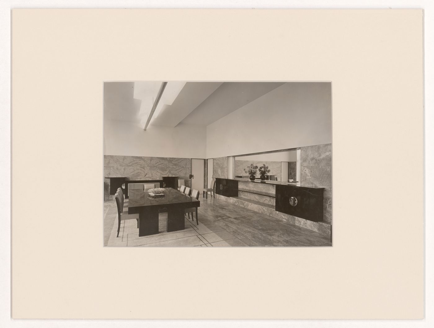 Interior view of dining room, Villa Cavrois, Croix, France