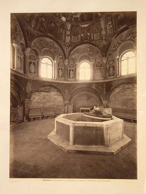 Ravenna - Battistero di S. Giovanni in Fonte l'Interno
