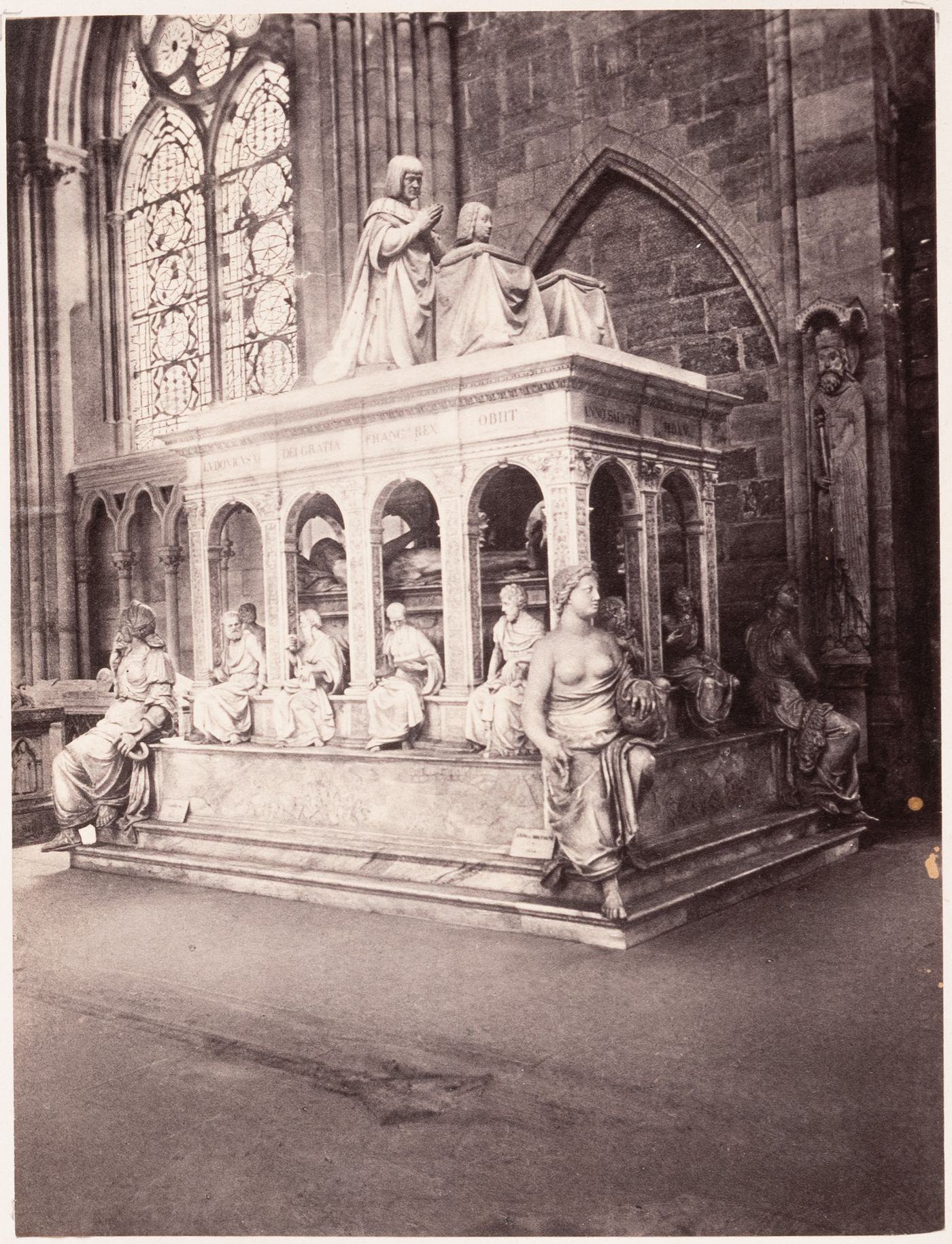 Plate from album ''Buildings, parks and streets of Paris, Versailles and environs, France''