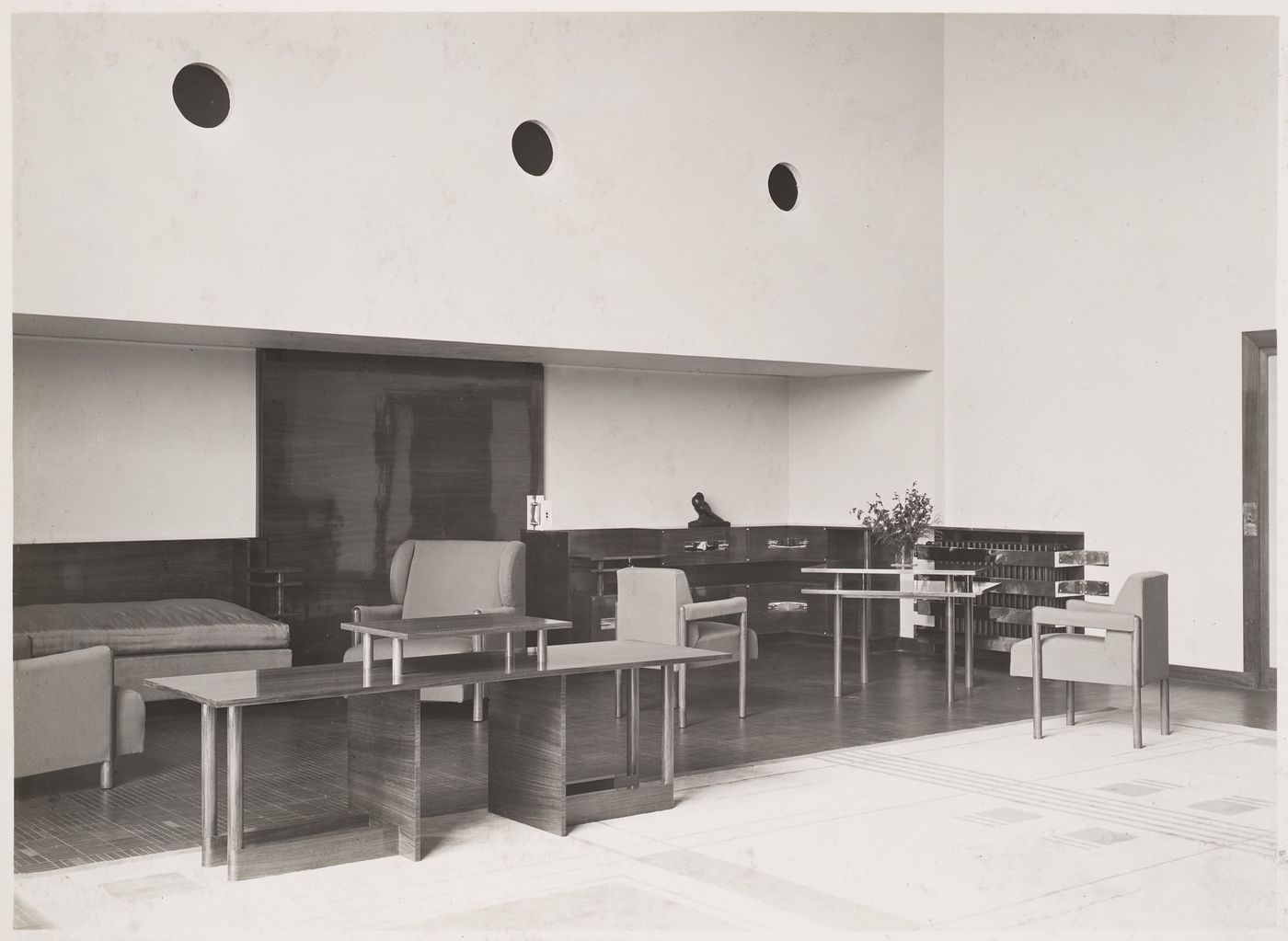 Vue du hall, Villa Cavrois à Croix, France