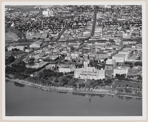 Saskatoon Besborough Hotel in foreground, Saskatchewan