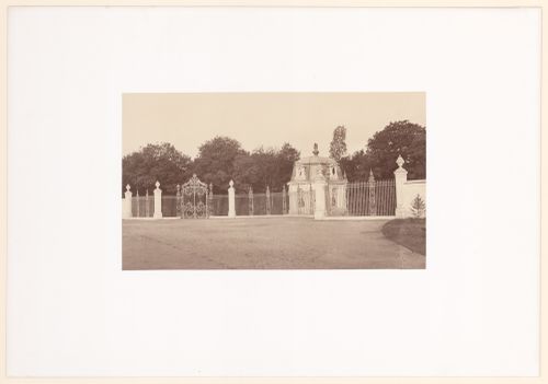 Bois de Boulogne, view of Entrée du Château de Bagatelle, Paris, France