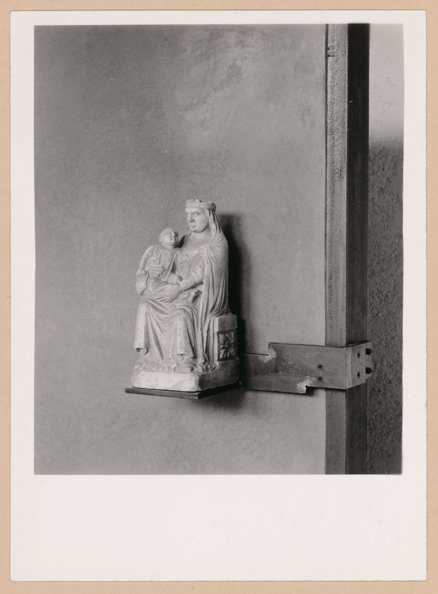 Close-up view of a statue of the Madonna and child, Museo di Castelvecchio, Verona, Italy