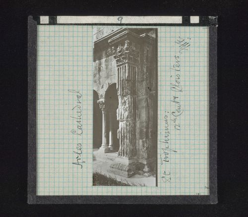 Detail view of cloister of Saint-Trophime with column and capital, Arles, France