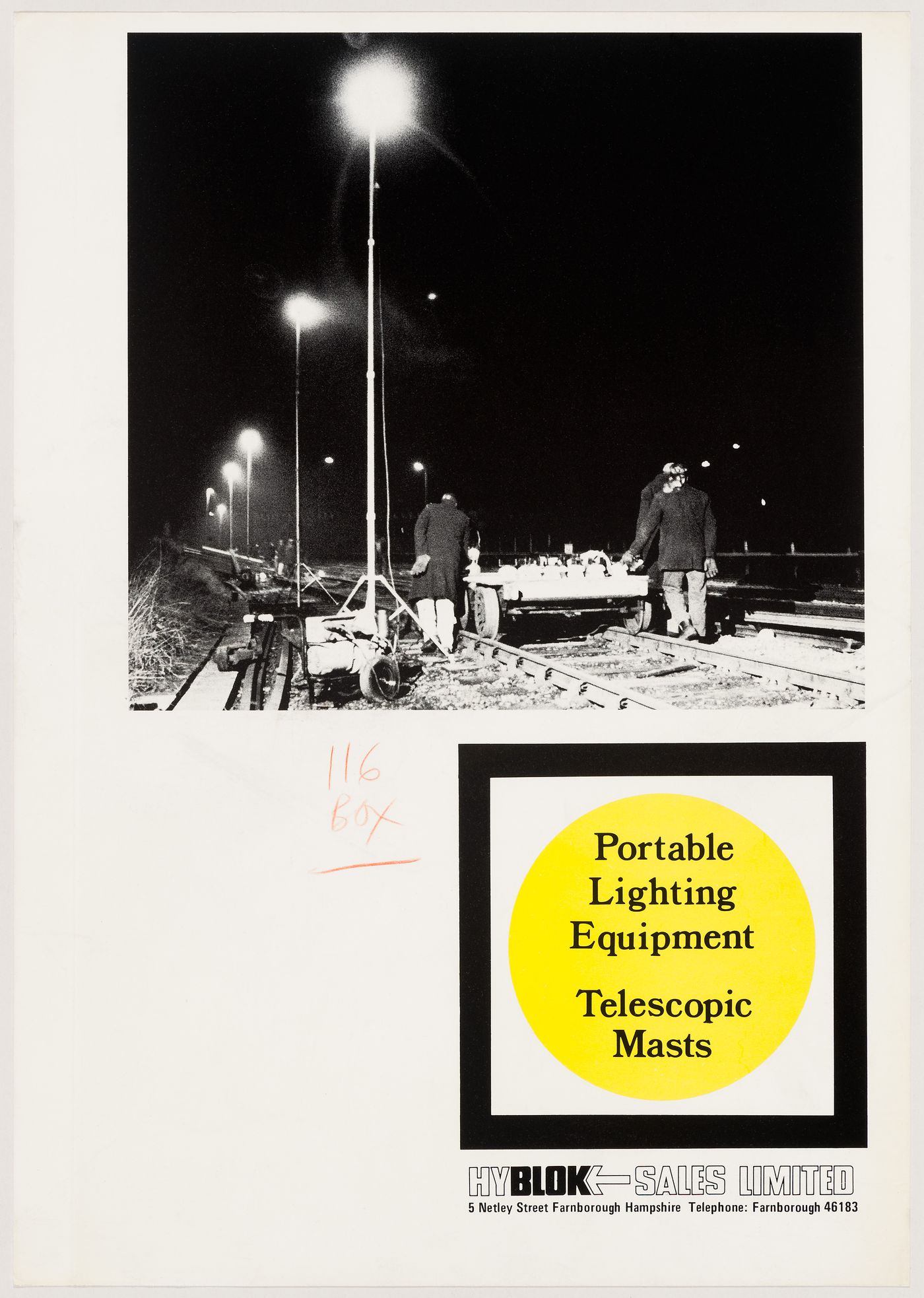 Flier for portable lighting equipment with telescopic masts