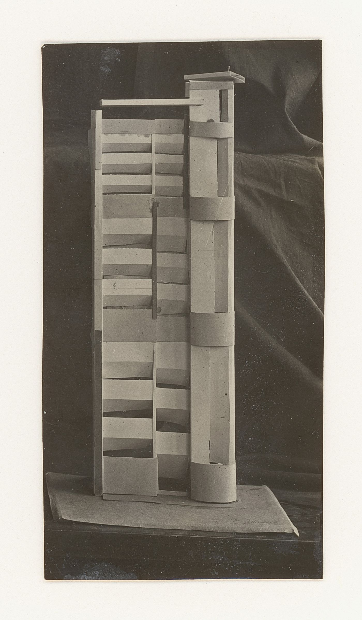 Photograph of a student model on the topic "Frontal Surface. Vertically Limited Rhythmical Row", for the "Space" course at the Vkhutemas (Higher State Artistic Technical Studios), Moscow