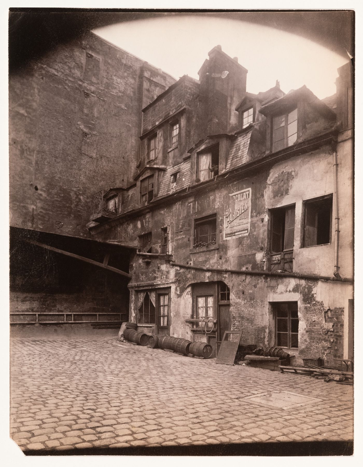 Auberge du Cheval Blanc, 4 rue André Mazet, Paris