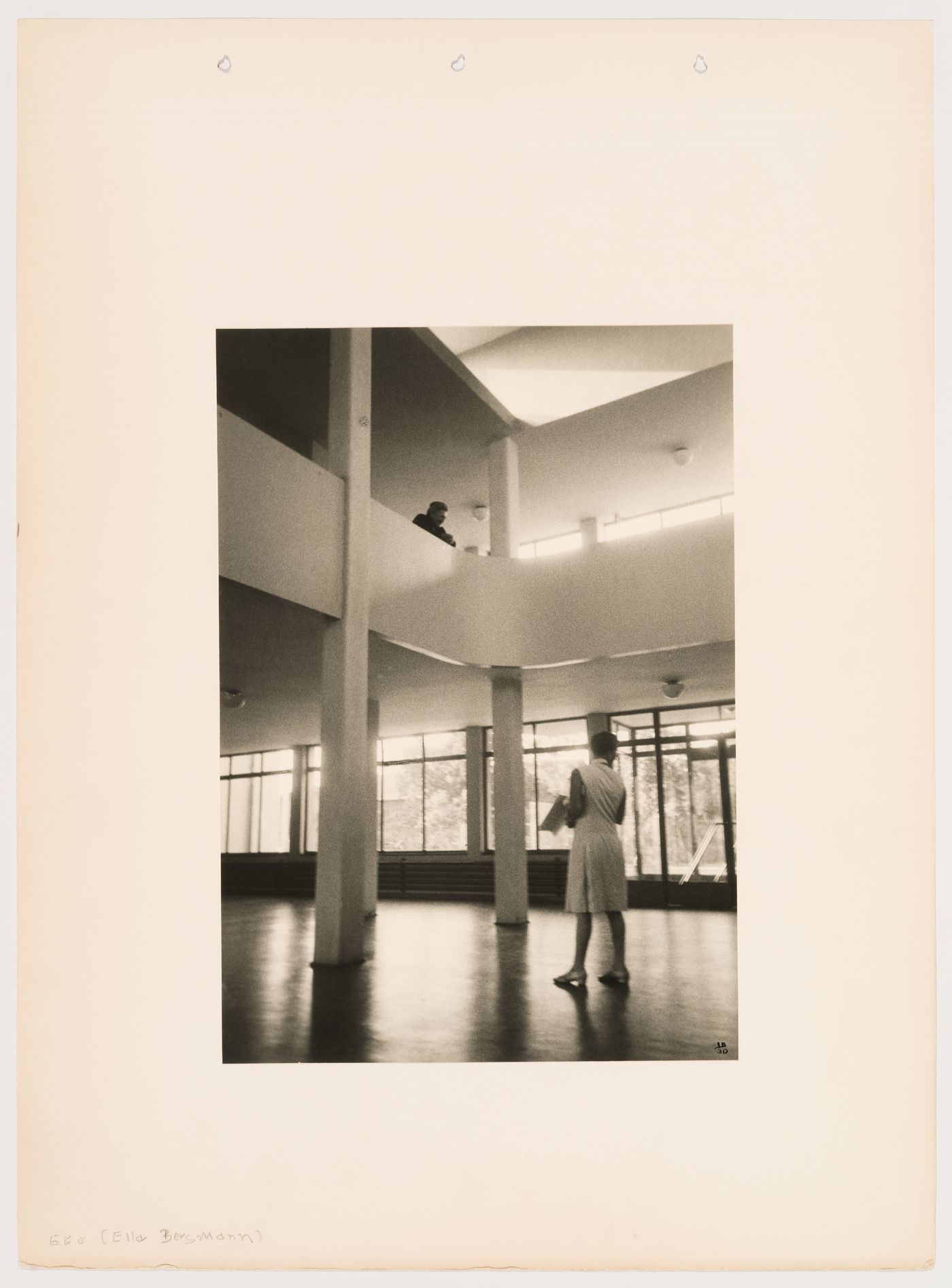 Interior view of the entrance hall of the Budge Foundation Old People's Home with Ella Bergmann-Michel and Mart Stam [?], Frankfurt am Main, Germany