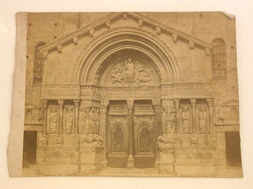 View of the central portal of the façade of the Cathédrale Saint-Trophime, Arles, France